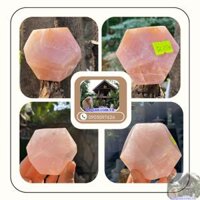 Khám phá ý nghĩa và công dụng của bi giác 12 mặt thạch anh hồng