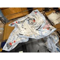 Khăn Burberry 80403331