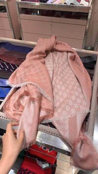 Khăn Gucci 2819423G7046978