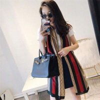 Khăn lụa quàng cổ