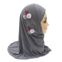 khăn trùm đầu Hijab Đạo Hồi Malaysia Indonesia woman wearing a headscarf, head coverings - xám bông