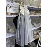 khăn voan đính nơ lớn vải bóng viền hạt trai