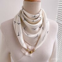 Khăn vuông nhỏ khóa từ màu trắng Khăn lụa nữ mùa xuân thu hè phối áo bảo vệ cổ khăn quàng cổ 70x70
