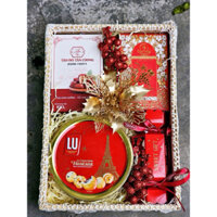 khay bánh lu danisa 4 món e giao tone màu ngẫu nhiên ạ