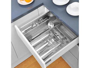 Khay chia thìa nĩa chất liệu nhựa cao cấp Eurogold ETW450