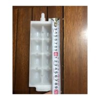 Khay làm đá xoay tủ lạnh HITACHI 8 viên mẫu 2 lắp chung 10 viên