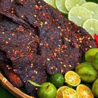 Khô Bò Đen Làm Quà Chuẩn Vị Bò KHô Đà Nẵng Mềm Ướt Cay Đậm Vị Vô Cùng Thơm Ngon