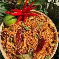 KHÔ GÀ CAY LÁ CHANH