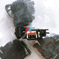 Khoá Cửa Máy Giặt Cửa Ngang Sanyo - Aqua ( Loại Bắt Vít )