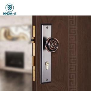 Khóa cửa nẹp Vickini 35556.101 GYM-AC