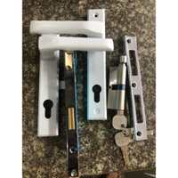 Khóa cửa nhựa lõi thép