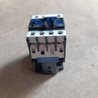 Khởi động từ 3 pha CJX2, cuộn hút 220V- 50A, 60A, 80A và 2 tiếp điểm phụ NO.