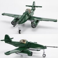 Khối xây dựng Little Luban mới ME262 Máy bay phản lực F4U Cướp biển Máy bay cánh quạt cổ điển Đồ chơi lắp ráp quân sự