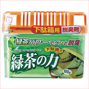 Khử mùi tủ giày hương trà xanh Kokubo