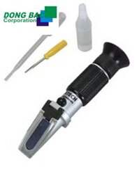 Khúc xạ kế đo điểm đông đặc của rượu và tỷ trọng của Axit acquy Extech RF41