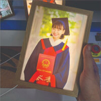 Khung ảnh in ảnh phát sáng theo yêu cầu , Quà tặng tốt nghiệp mầm non , cấp 2 cấp 3 phát sáng