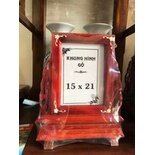 KHUNG HÌNH GỖ ĐỤC CHẠM 2 BÊN, CẨN ỐC PHÍA TRƯỚC SIXE 15X21