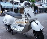 Khung inox Vespa GTS