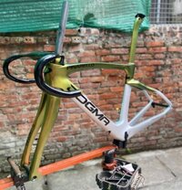 Khung road carbon Pina F14 phanh đĩa