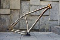 Khung sườn MTB TITAN - BẢN ANODE MÀU  - TRIONEER