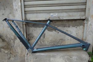 Khung sườn xe đạp MTB Carbon BigRock MTNine  26 CYCLES