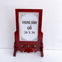 Khung thờ gỗ chân chạm