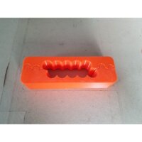 Khuôn đóng cell pin 18650 (5 cell). Khuôn có thể tháo lắp đơn giản tùy theo nhu cầu sử dụng.