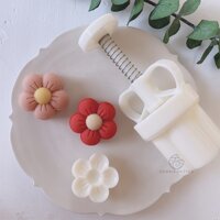 Khuôn Làm Bánh Trung Thu Bằng Nhựa abs Hình Hoa 50g Tiện Dụng