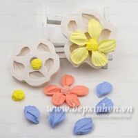 Khuôn silicon 4D làm hoa cánh chuông