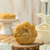 Khuôn trung thu lò xo chim công xoè 150g mẫu 416