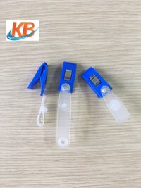 Khuy đeo thẻ nhựa