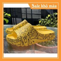 [Khuyến Mãi Sốc] Dép bánh mì quai ngang Kaws Graffiti - Dép YZ Slide siêu nhẹn (Form nhỏ) - DL096