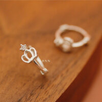 Khuyên vòng tròn mặt vương miện một đá E481 LANN