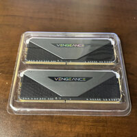 Kid RAM Cosair Vengeance RGB RT DDR4 32GB(2x16) 3200