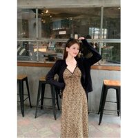 Kii Wii Váy yếm cổ chữ V in họa tiết da báo cổ chữ V mùa thu mới dành cho nữ Hàn Quốc + Áo len Cardigan 241025