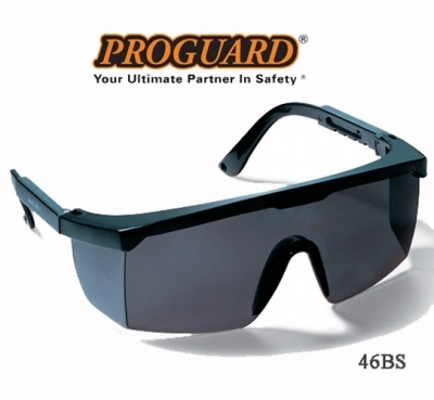 Kính bảo hộ an toàn Proguard 46BS