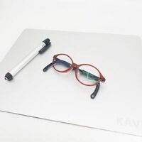 Kính chống ánh sáng xanh trẻ em từ 6-10 tuổi Kavi KV045, kính kèm đai chun để đeo khi hoạt động giúp chống rơi - KV045 Đỏ
