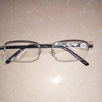 Kính lão cao cấp