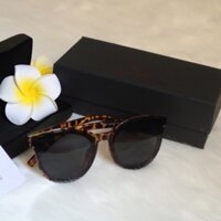 KÍNH MẮT CHỮ V THỜI TRANG . KÍNH ĐẸP CỰC CHẤT , HOT TREND HÈ 2019