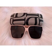 Kính mát màu hồng