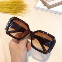Kính mát nữ đẹp kiểu dáng sang chảnh