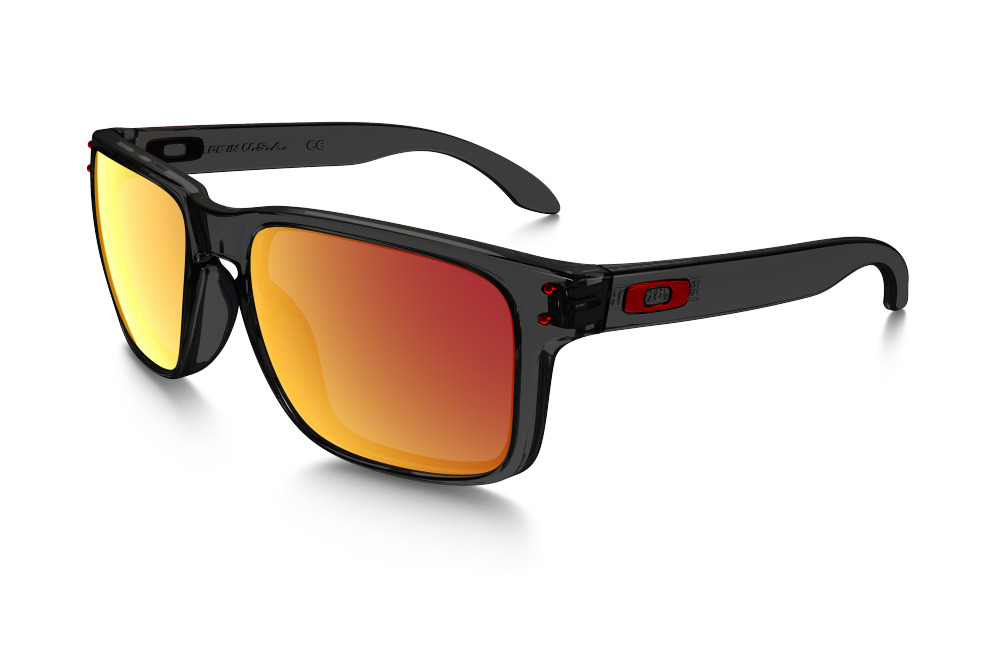 Kính mát Oakley OO9244-04