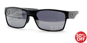 Kính mát Oakley OO9256-04