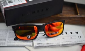 Kính mát Oakley OO9409 06