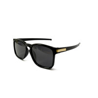 Kính Mát Vuông Gọng Đen Bóng MI73 – Điểm Kim Loại Sang Trọng