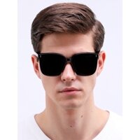 Kính râm gọng vuông