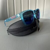 Kính râm thông thường O Kính râm thể thao lái xe