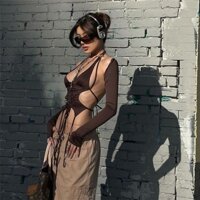 KLALIEN Set Áo Croptop Hai Dây + Áo Thun Dài Tay Họa Tiết Người Ngoài Hành Tinh