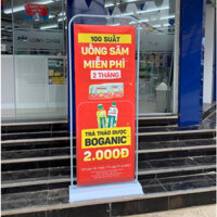 (KO IN POSTER)Standee kiểu cửa đế sắt, giá khung treo poster đế sắt kt 0.6 x 1.6 và 0.8 x 1.8m