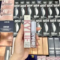 Kylie Cosmetics - Son Bóng Kylie Cosmetics Plumping Gloss 3.22ml - 818 Bubbly